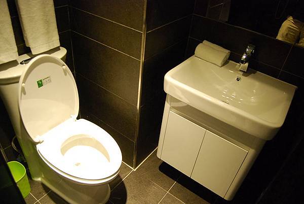 1建案 (43) 1建案 (43)