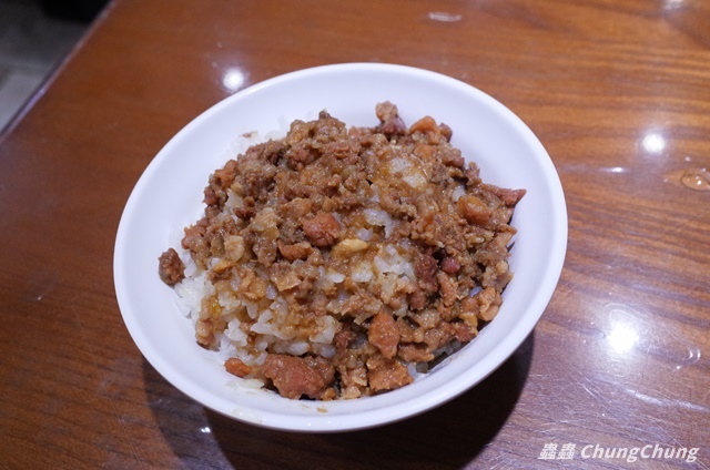 【台北美食｜大同區】三元號魯肉飯｜500碗2023全台小吃指