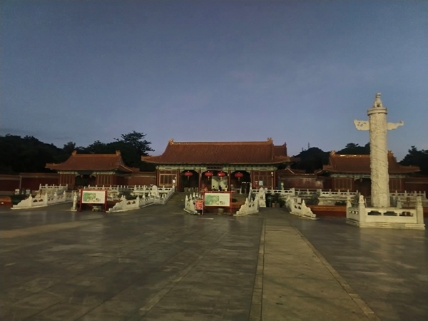 5珠海的圓明新園大門.jpg