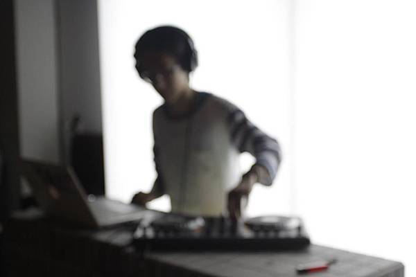 DJ Set：no.44 Lab--Boa