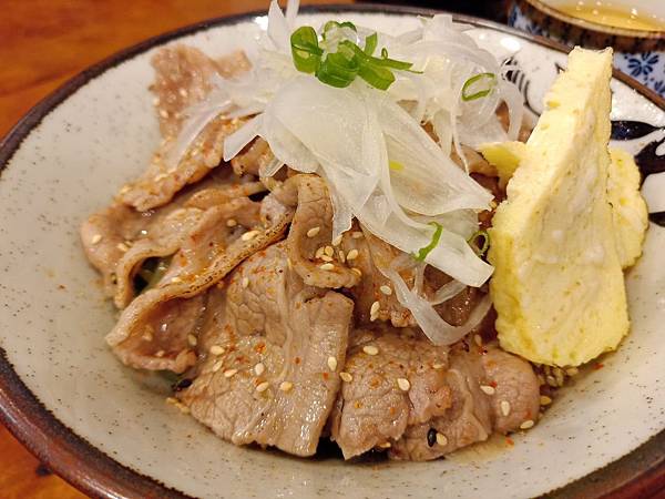 初志。日式炊丼_揚物_日式料理_辣麵推薦