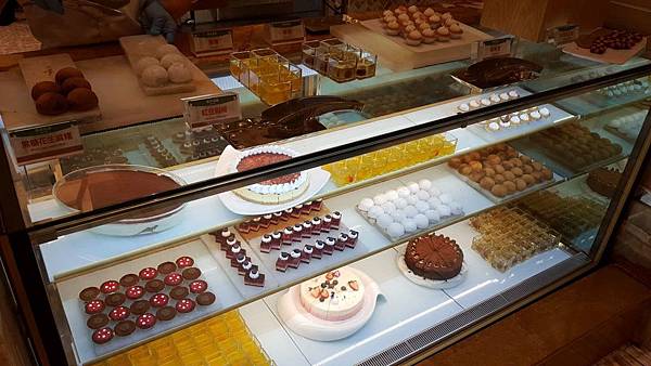 高雄自助餐推薦_buffet_林皇宮