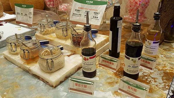 高雄自助餐推薦_buffet_林皇宮