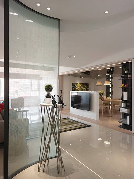 20160406interplay11S.jpg 20160406interplay11S.jpg