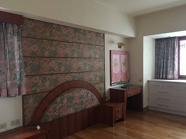 IMG_3068.JPG IMG_3068.JPG