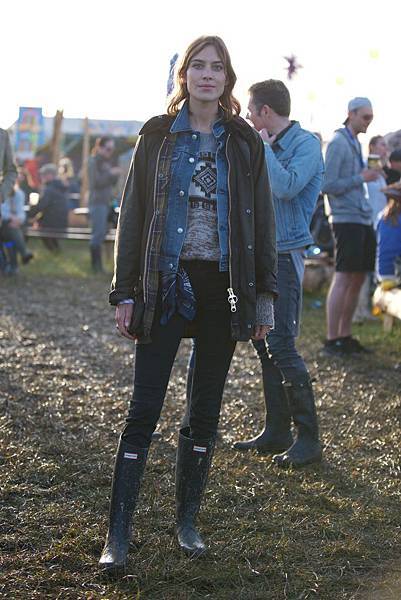 Alexa Chung -Glastonbury 2015 Alexa Chung -Glastonbury 2015