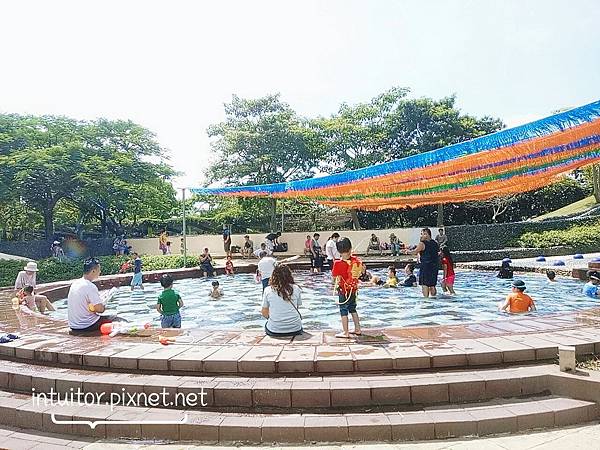 龍潭運動公園戲水區7.jpg