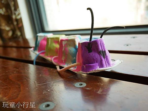 毛毛蟲diy3.JPG 毛毛蟲diy3.JPG