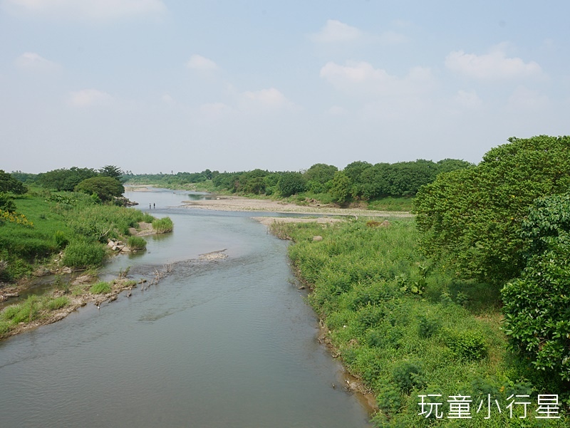 萬巒彩繪吊橋5.JPG