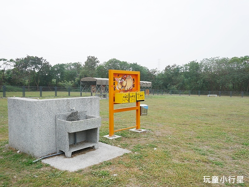 屏東河濱公園寵物公園2.JPG