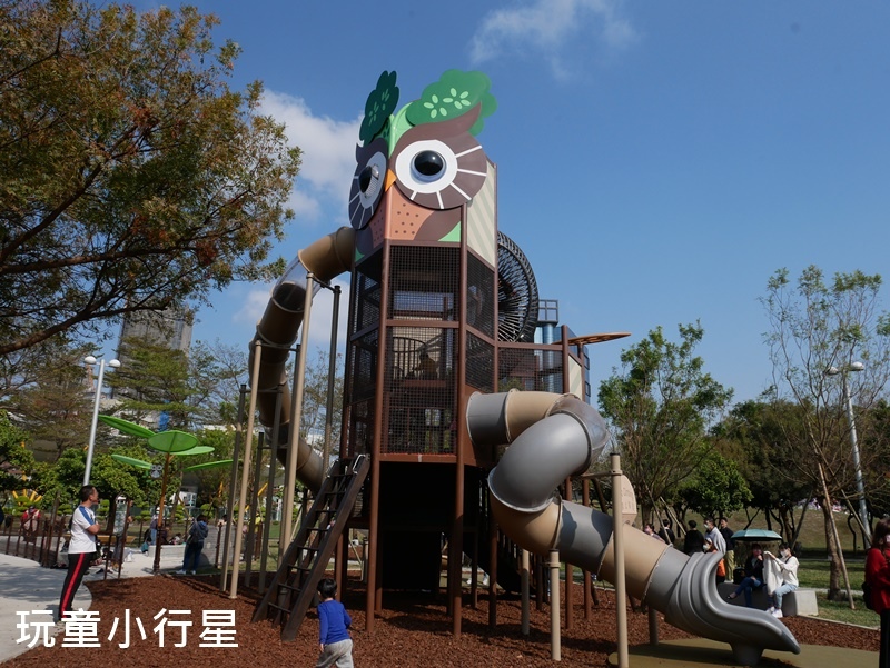 高雄中央公園1.JPG