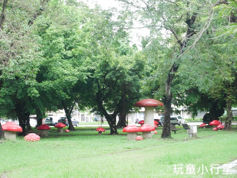 蓮潭兒童公園10.JPG