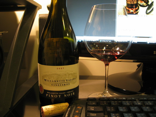 Willamette Valley Vineyards Pinot Noir 2007_1.JPG