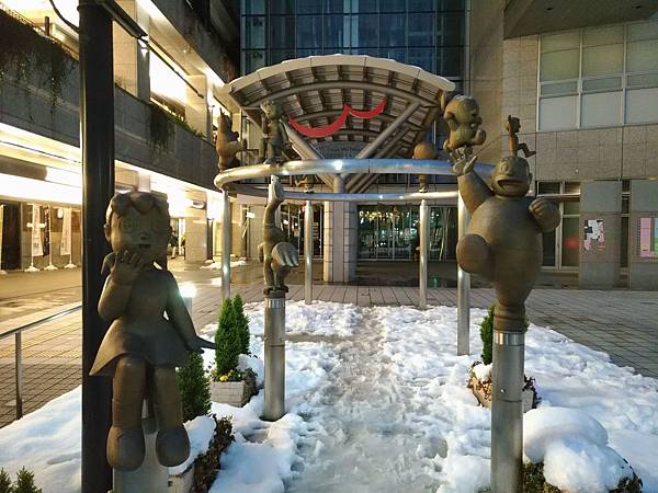 P_20181231_170625_vHDR_Auto_compressed P_20181231_170625_vHDR_Auto_compressed
