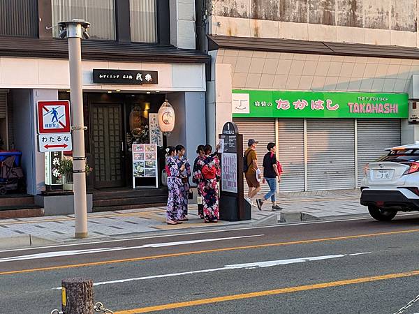 IMG_20190804_182755_compressed IMG_20190804_182755_compressed