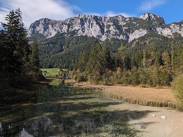 德國南部風光之旅--Day1 藍紹教堂、魔法森林、辛特湖半日