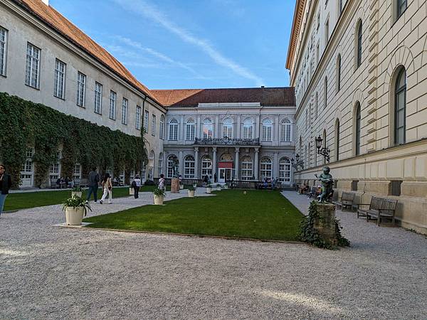 德國南部風光之旅--Day7 慕尼黑一日遊(下) 慕尼黑王宮