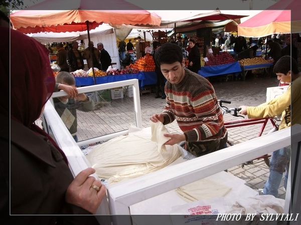 SELCUK09.jpg SELCUK09.jpg