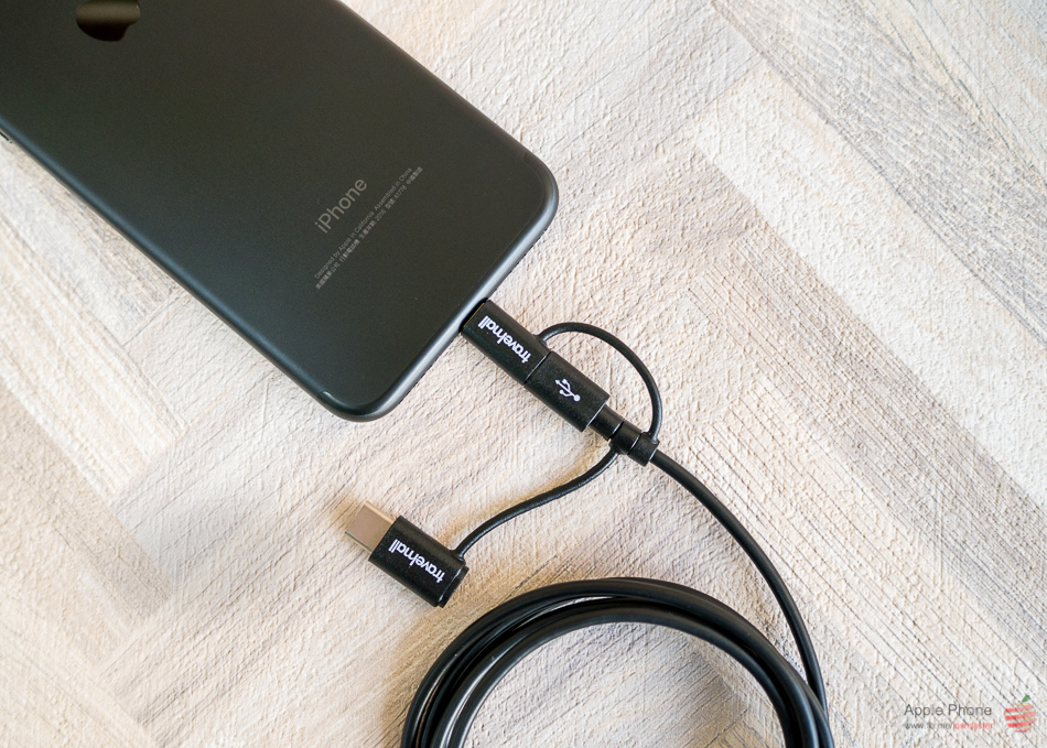 【開箱】Travelmall 三合一 micro-USB / Type-C / iPhone Lightning 1M 轉接傳輸充電線（一年保固）