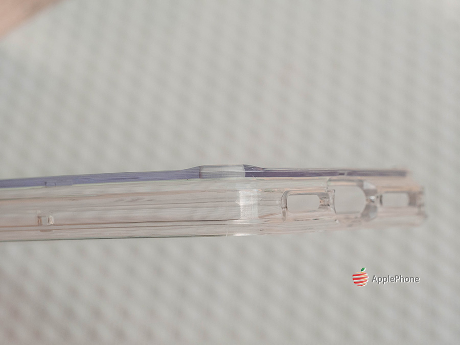 背面四角提高,更防摔也可減少刮傷 背面四角提高,更防摔也可減少刮傷