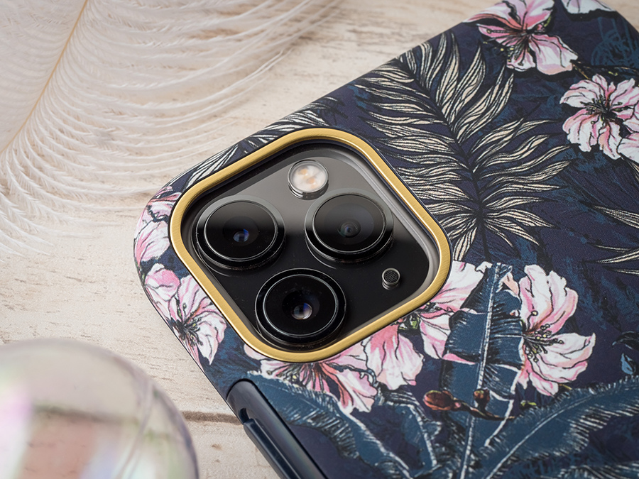 【開箱】Richmond & Finch(RF) 瑞典設計品牌手機殼 花叢林 - 金線框 Richmond & Finch(RF) 瑞典設計品牌手機殼