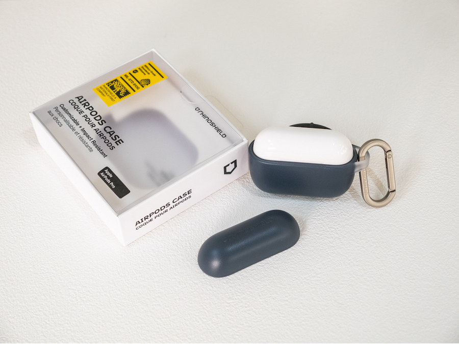 【 開箱 】犀牛盾 AirPods Pro・抗衝擊保護套 石墨黑 【 開箱 】犀牛盾 AirPods Pro・抗衝擊保護套 石墨黑