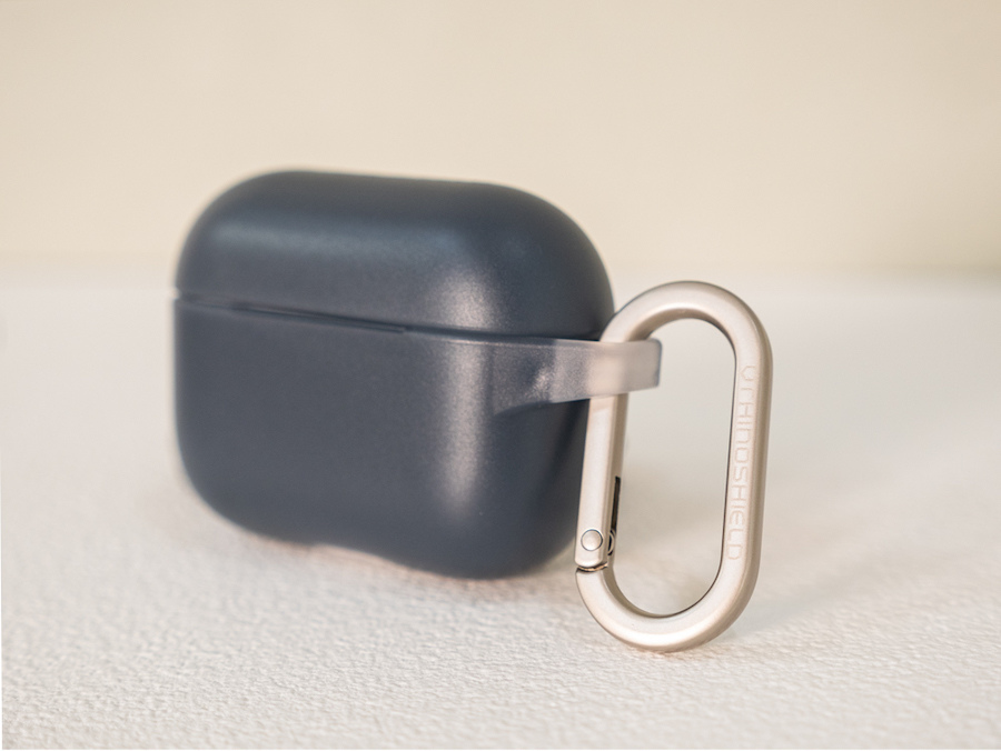 【 開箱 】犀牛盾 AirPods Pro・抗衝擊保護套 石墨黑 扣環 登山環 【 開箱 】犀牛盾 AirPods Pro・抗衝擊保護套 石墨黑 扣環 登山環