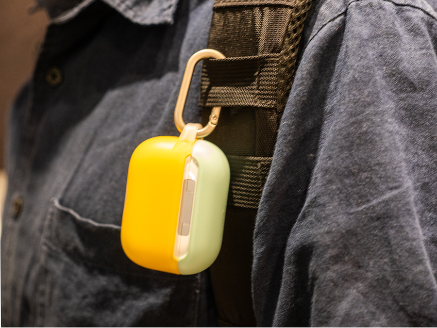 【 開箱 】犀牛盾 AirPods Pro・抗衝擊保護套  扣環使用 【 開箱 】犀牛盾 AirPods Pro・抗衝擊保護套  扣環使用