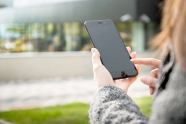 smartphone-2212963_960_720.jpg smartphone-2212963_960_720.jpg