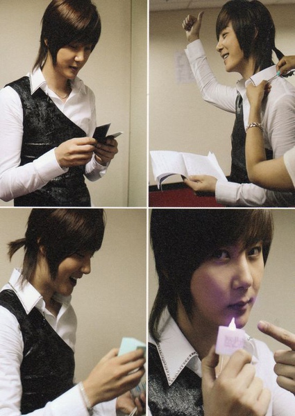 2009 SHS Keep Leaves concert in Japan photo gallery book
