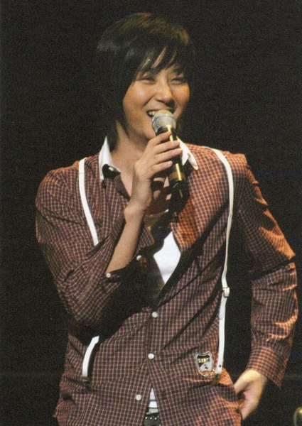 2009 SHS Keep Leaves concert in Japan photo gallery book