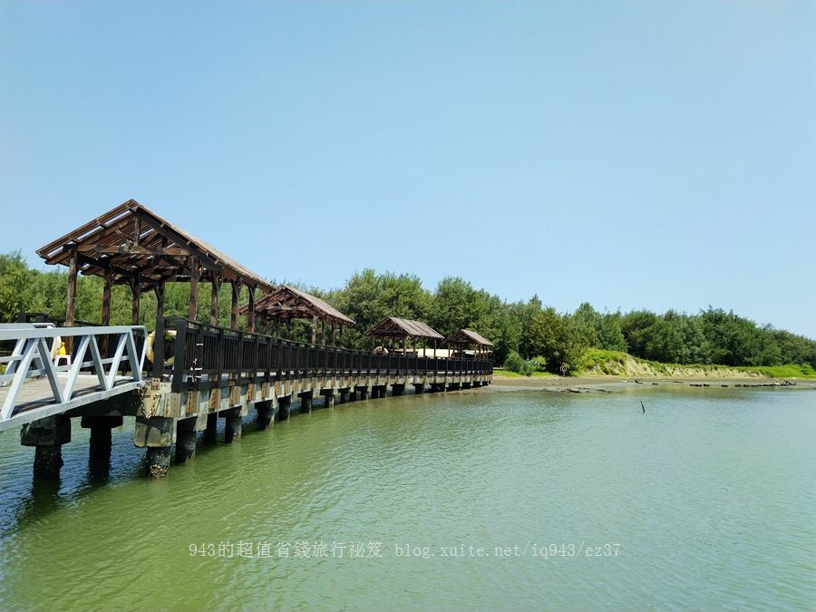 台南 七股 龍海號 潟湖 烤蚵吃到飽 漁光島 虱目魚主題館 安平運河 金色流域 立驛 船班 福爾摩莎遊艇飯店 騎馬 餵馬 體驗 馬樂活山莊 黃金海岸方舟 卡丁車 朕心加加 鹽雕 九叔公海鮮餐廳