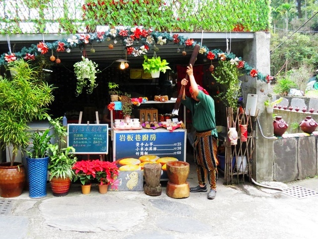 屏東 霧台 神山愛玉 原住民美食 部落廚藝學校 霧台岩板巷 霧光雲台 民宿