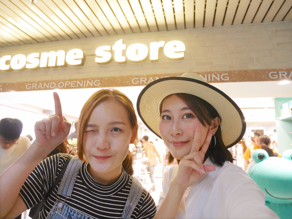 @cosme store @cosme store