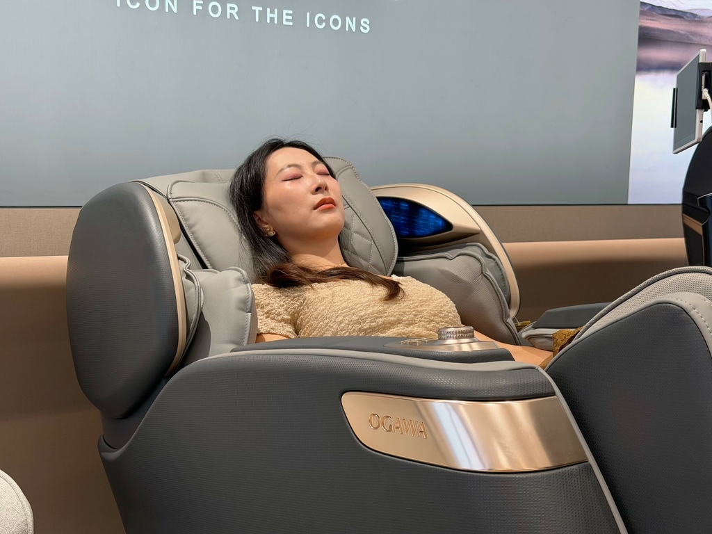 OGAWA按摩椅效能評比推薦|5D御享椅 vs AI大師椅, OGAWA按摩椅效能評比推薦|5D御享椅 vs AI大師椅,