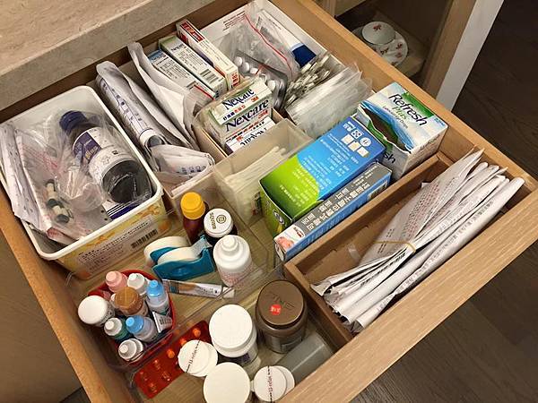 IMG_2183 藥品抽屜 縮小 IMG_2183 藥品抽屜 縮小