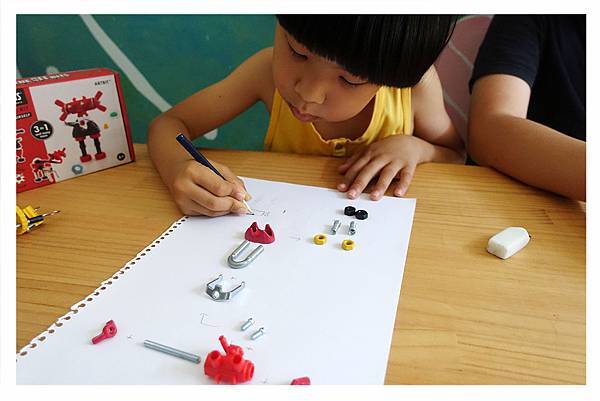 【STEAM教育】孩子的創意科學玩具，以色列TheOffBi