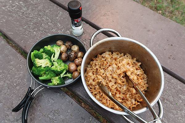 IMG_9933.JPG IMG_9933.JPG