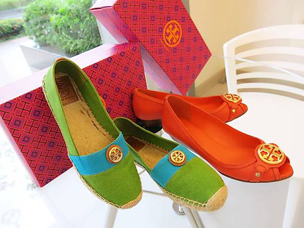 圖1 新買的兩雙Tory Burch