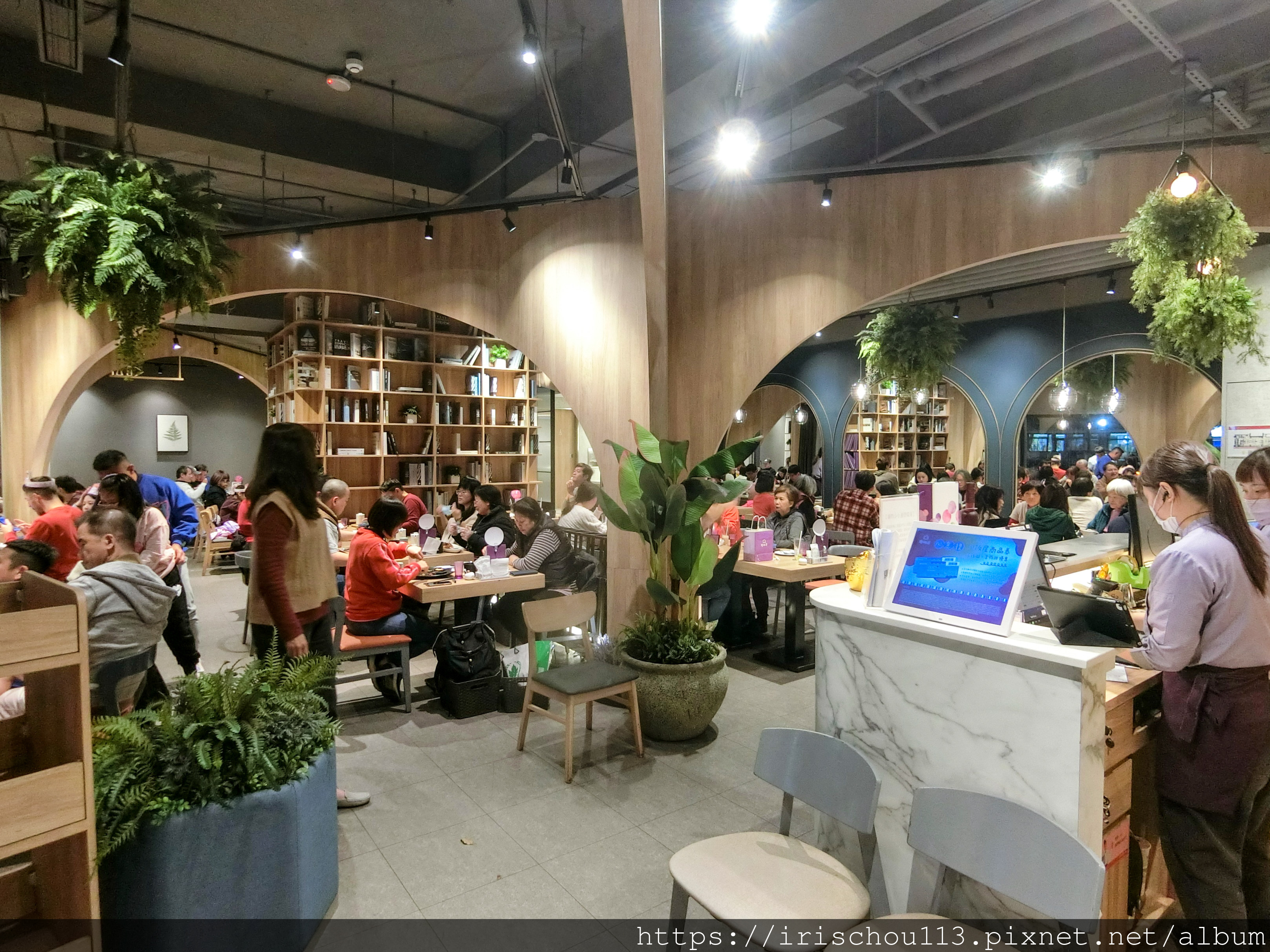 P1）林口陶板屋內觀.jpg