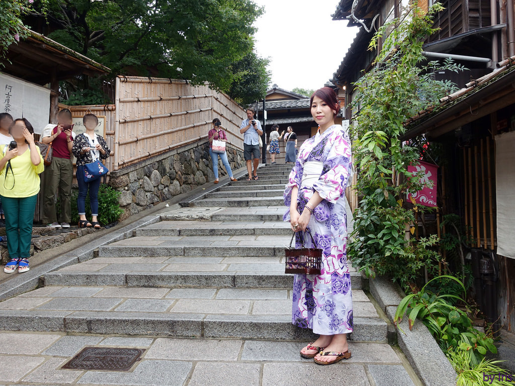 旅遊 日本京都 一念坂 二寧坂 二年坂 產寧坂 三年坂 漫步百年京都風情商店街還有榻榻米星巴克 西尾本家生八橋 艾瑞絲玩泰國 iris 泰國旅遊趣 痞客邦 旅遊 日本京都 一念坂 二寧坂 二年坂 產寧坂 三年坂 漫步百年京都風情商店街還有榻榻米星巴克 西尾本家生八橋 艾瑞絲玩泰國 iris 泰國旅遊趣 痞客邦