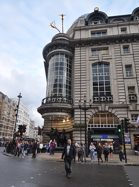 Piccadilly Circus 7.JPG