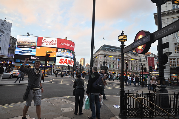 Piccadilly Circus 1.JPG