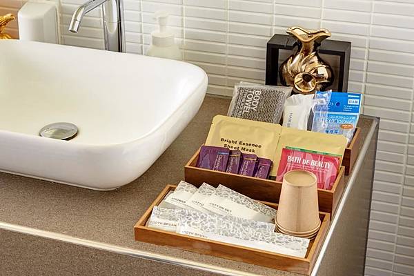 1517155_17062209380053958578