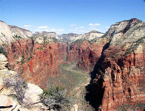 Zion_ViewFrom_Angels_Landing.JPG