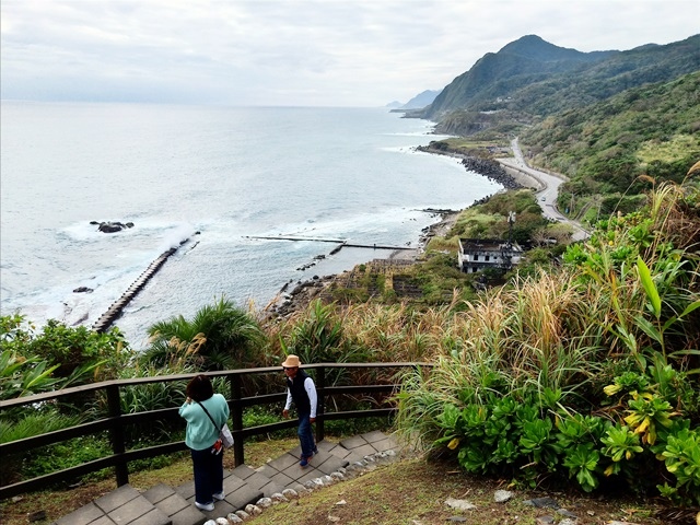 【花蓮】縱情山水，漫遊天空步道、大石鼻山步道、山姆先生童話屋