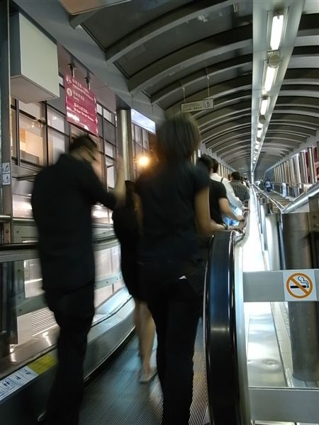 半山自動手扶梯。沒法去演重慶森林啦～