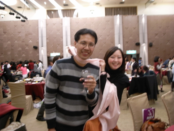 網路部SPY李阿芳（都10年同學了就給我勒一下吧）