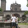 馬尼拉大教堂-我與北鼻.jpg