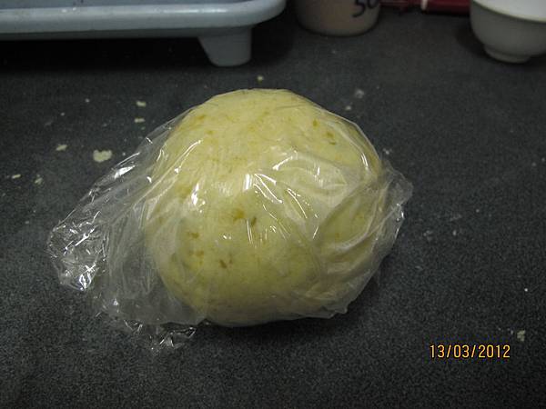 地瓜麵團成團